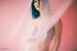 Bluejayfree - Don t usually put the casual selfies you get on the paid