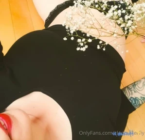Cleobutterfly - Lil more than a handful part 2