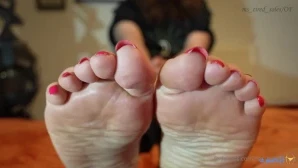 Ms_tired_soles - Humiliation video with talking featuring long bare