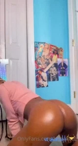 B4dakeez - 5 attachments