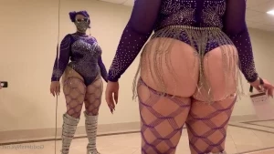 You_need_nyx - Hey bitch Here s something for you to drool over
