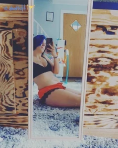 Queenbitch1998 - Good morning daddy How d you sleep