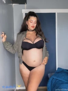 Thickjordyn - Am I thick enough for you babe