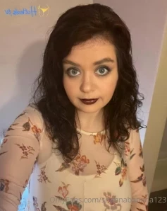 Shannabanana123 - New recent picture of me