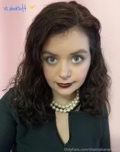 Shannabanana123 - This is the sweater I wore to an Ugly Sweater