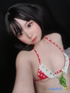 Chonoblack - Just using some oil to stay cool hehe