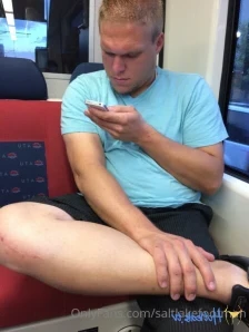 Saltlakefootman - Gettin piggy with some ripe bare feet straight out