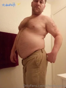 Chonkygains - A little bathroom break belly shaking for you to enjoy