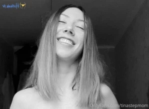 Tinastepmom - Help mommy in the kitchen baby