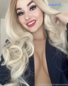 Ariaphoenixfree - Should I show you part 5