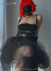 Lilithlilgirl - I know you would like to stick your face in the middle part 7