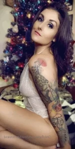 Lovelybrilovesd - DM me and tell me how your day is