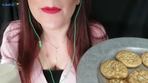 Flirtyasmr - Hey I won t be posting any more videos I m leaving the part 3