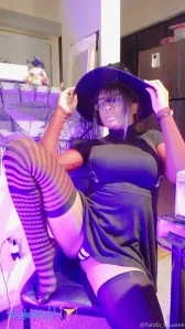 Panda_squaree - Here s a preview of the anal video I m sending in PPV