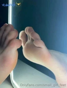 Small_girl_feet - He came on it and i had to lick it off im sooo good