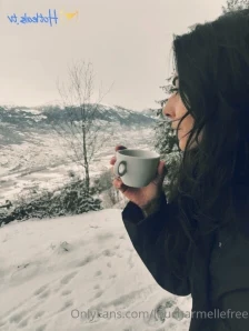 Loucharmellefree - XXX VIDÉO BESTFRIEND MASTURBATION