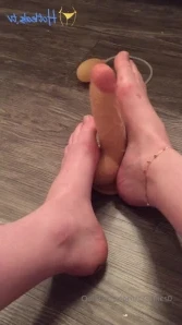 Itskinkerbell_feet - Here you go nylon lovers