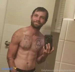 Daddyybrandonn - Me and the wife finally get some alone time enjoying