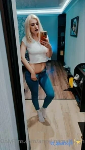 Kari_lazareva - wanted to post this one as my cover but it will look