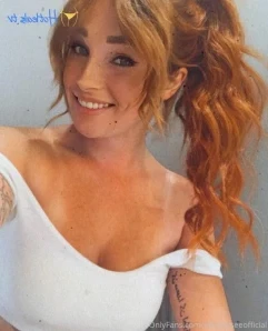 Oliviaroseuk - Message me BOOBS letter by letter for a free nude x