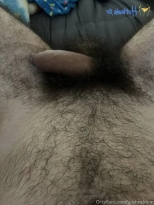 Uncutguyfromfl - Who wants to hold my stiff cock