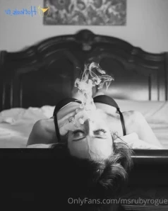 Thesithtwins - Okay real talk we need someone to buy us a red light