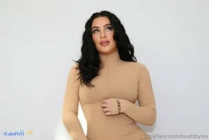 Francesca.official - This is how I ride