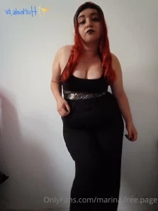 Cynnbee - Are you Leg or foot fetish Unlock to see 4 different pics of