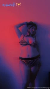 Cynnbee - Found my self alone and spent my time playing with stress