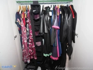 Latexblizfree - I got a thing D Videos of it in use coming up next lt