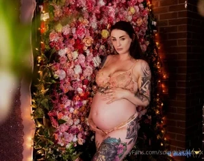 Suicidekittenxxx - Hey loves I m back After a 2-year break I m part 2