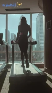 Evolvewithkay - Feeling saucy