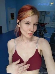 Alt_girl_nextdoor - It s a booty day You can tip to get more of my