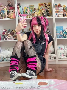 Mtndwr - dont mind me im just COMPLETELY NAKED don t let my drawing