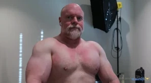 Toddfridayflex - Traps neck chest shoulders arms