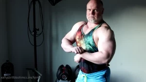 Toddfridayflex - Neck pecs and shadows