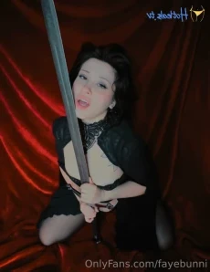 Fayedawnx - Ghost face made me a ghost face this is a cum joke lmao