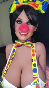 Zoeyclown - Much more to cum