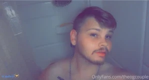 Theonlyogbenji - Nothing wrong with showing a lil booty right part 2