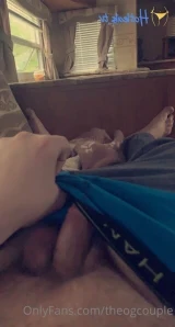 Theonlyogbenji - Nothing wrong with showing a lil booty right part 2