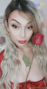 Itshayleybae - Would you rather unwrap me slowly or all at once part 4
