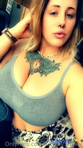 Sammyxsmiley - spread nicely