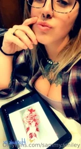 Sammyxsmiley - something about public bathroom titty pics