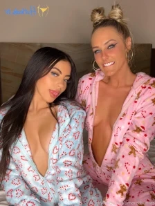 Amara.allure - Morning sunshine Let s get steamy before your coffee