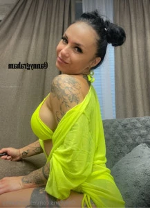 Lanaalustfree - HOT emma_kitten with tight pussy and playful tongue
