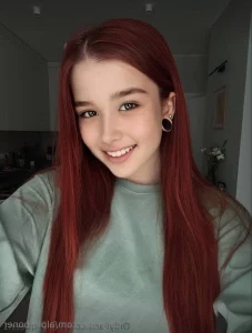 Alphaboner - FREE FREE FREE Hi I m nikki_kx All your forbidden