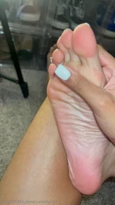 Merrsoles - Follow my main page lookmeupbookiiie part 2