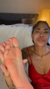 Merrsoles - Good morning babe make sure you follow my spicy page part 2