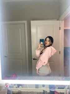 Littlekatrina - can someone fix my shirt for me