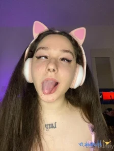 Foxyuzumaki - lilli clark Hey I can see that you miss This sweet pussy